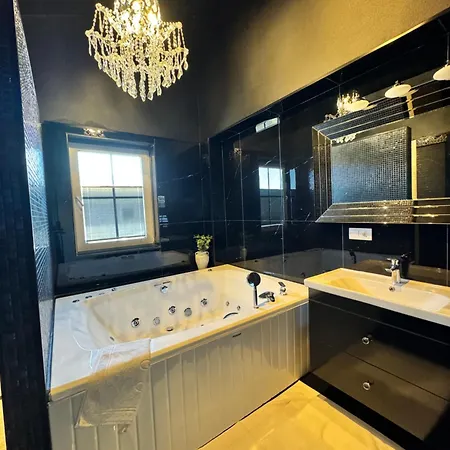 Sunken Seated Fire Pit Villa!