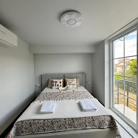 Sunken Seated Fire Pit Villa! Βίλα