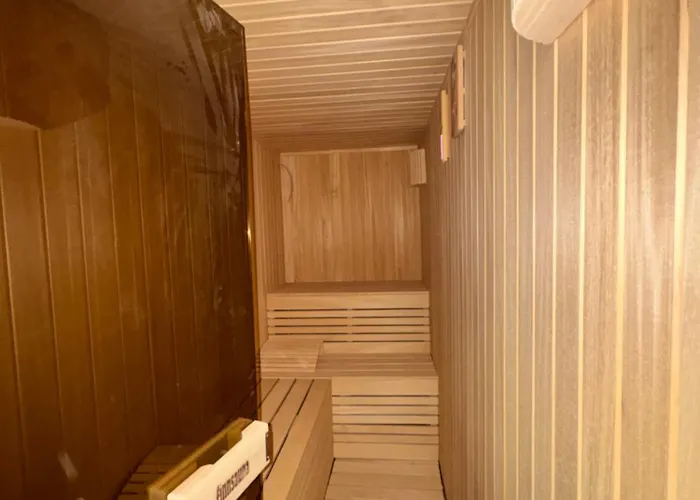 Sunken Seated Fire Pit Villa! *