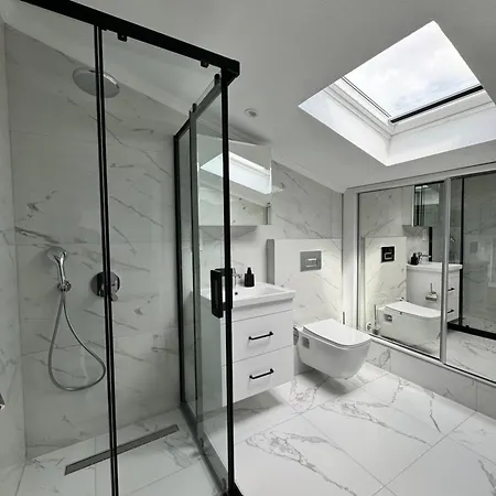 Villa Sunken Seated Fire Pit Villa! *