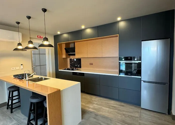 Sunken Seated Fire Pit Villa! Vila Foca